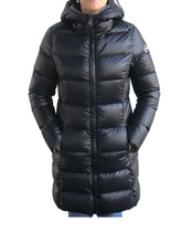 Carica l'immagine nel visualizzatore di Gallery, Piumino lungo cangiante con cappuccio fisso