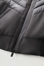 Carica l'immagine nel visualizzatore di Gallery, SUFFOLK BOMBER