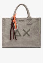 Carica l'immagine nel visualizzatore di Gallery, Shopping bag media in velluto

