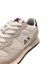 Carica l&#39;immagine nel visualizzatore di Gallery, Sneakers in nylon con inserti in suede
