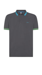 Polo mezza manica con big stripes sul collo