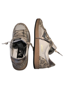Sneakers PLAY NEW WOMAN