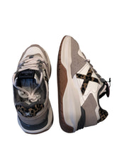 Carica l&#39;immagine nel visualizzatore di Gallery, Sneakers NEXA WMN 16
