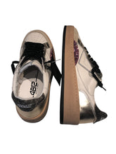 Carica l&#39;immagine nel visualizzatore di Gallery, Sneakers donna PLAY NEW
