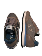 Carica l'immagine nel visualizzatore di Gallery, Sneakers TOM SOLID
